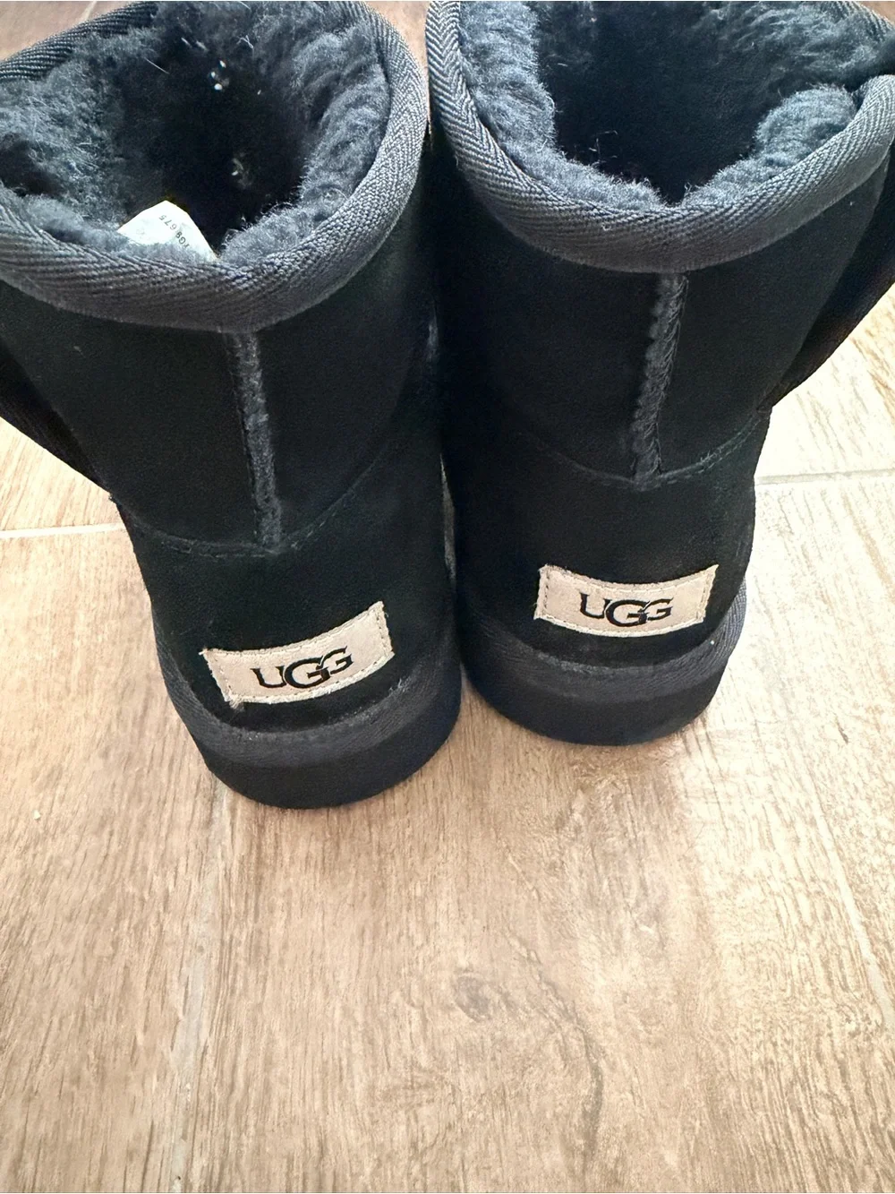 UGG Kids Black Shearling-Lined Short Slippers